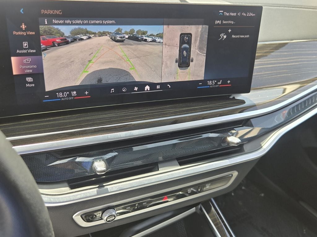 2025 BMW X7 40i - Photo 23