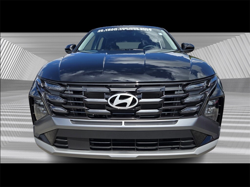 2025 Hyundai Tucson SE photo 4