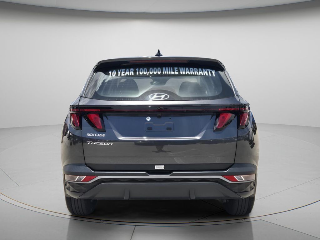 2024 Hyundai Tucson SE - Photo 6