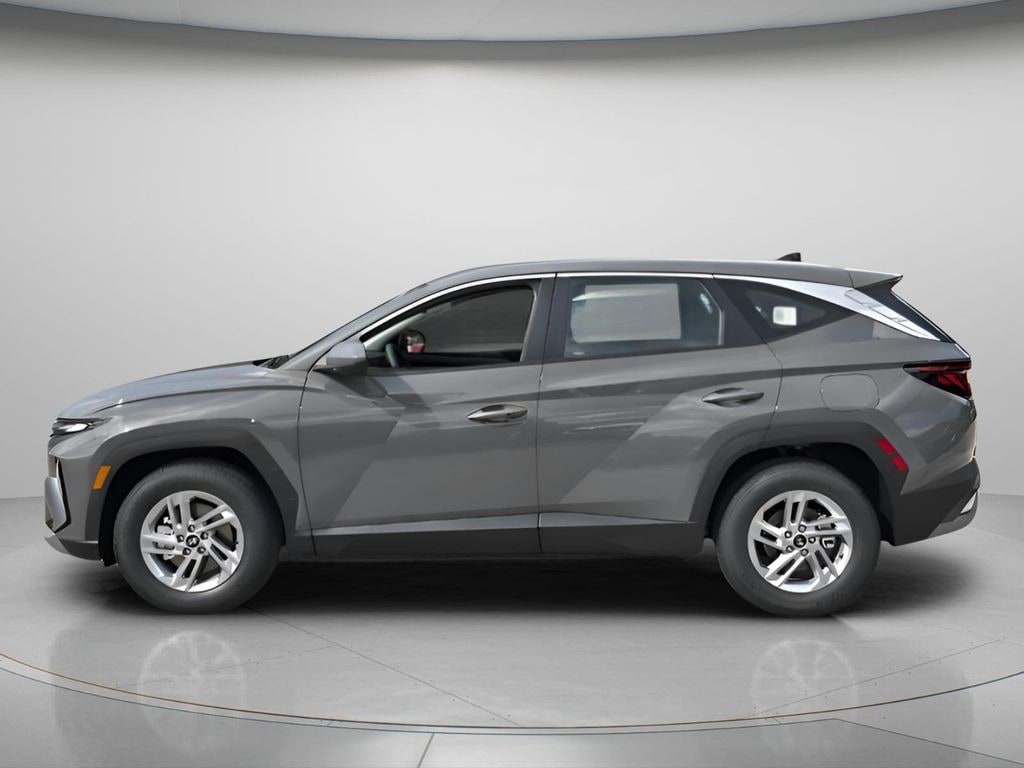 New 2026 Hyundai Tucson SE FWD SUV