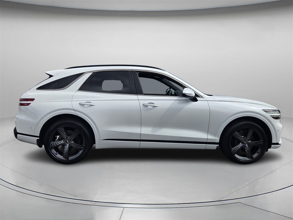 Used 2023 Genesis GV70 2.5T SUV