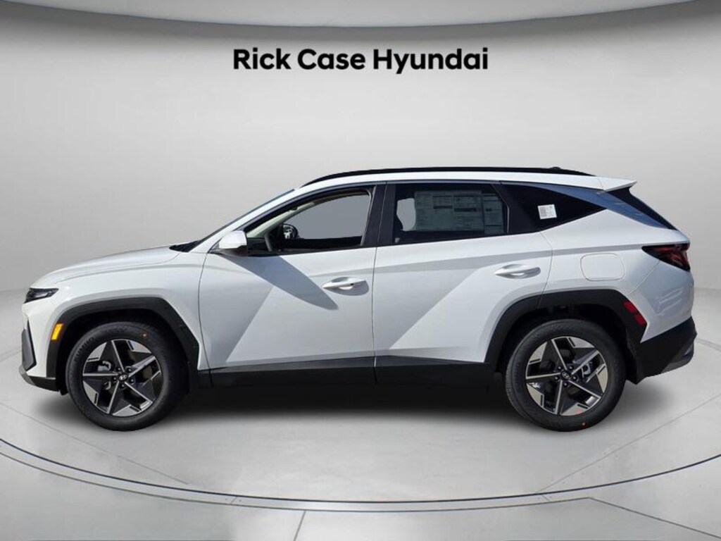 New 2026 Hyundai Tucson SEL FWD SUV