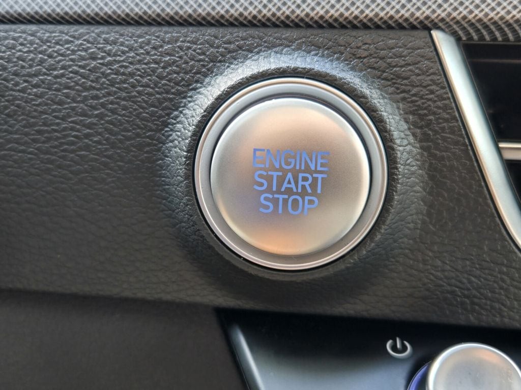 2025 Hyundai Sonata SE - Photo 22