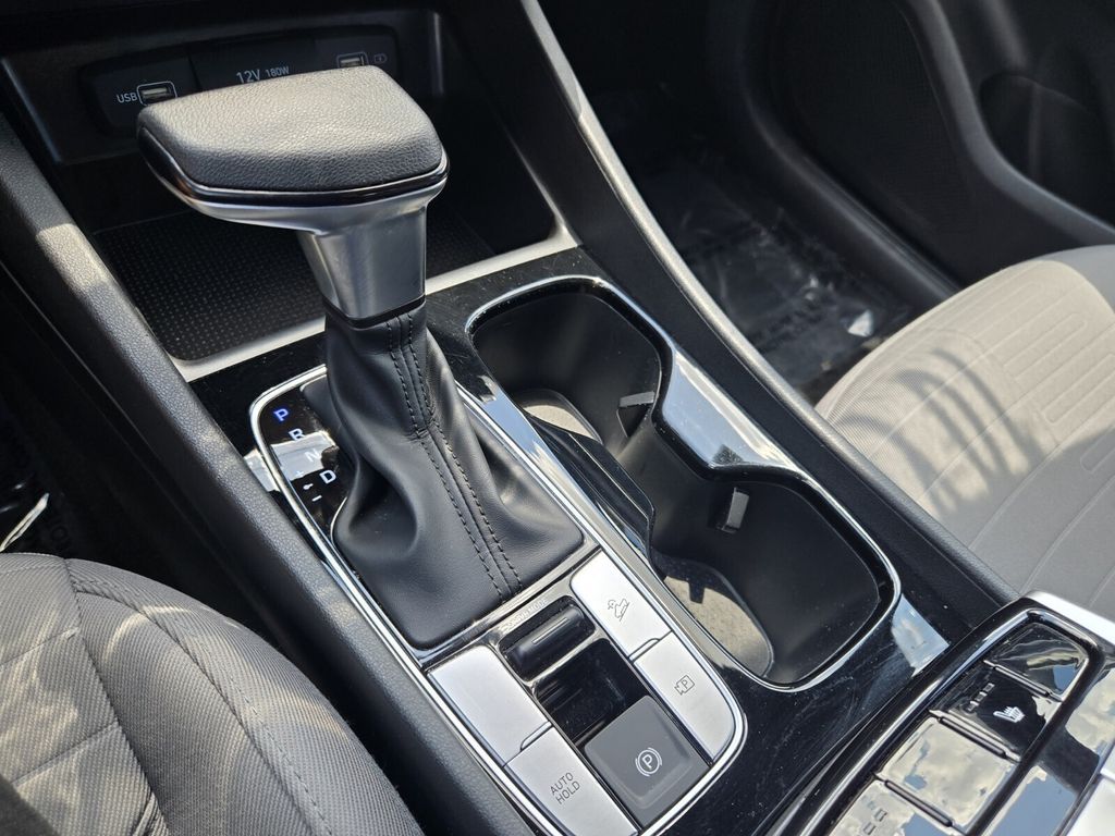 2022 Hyundai Santa Cruz SEL - Photo 17