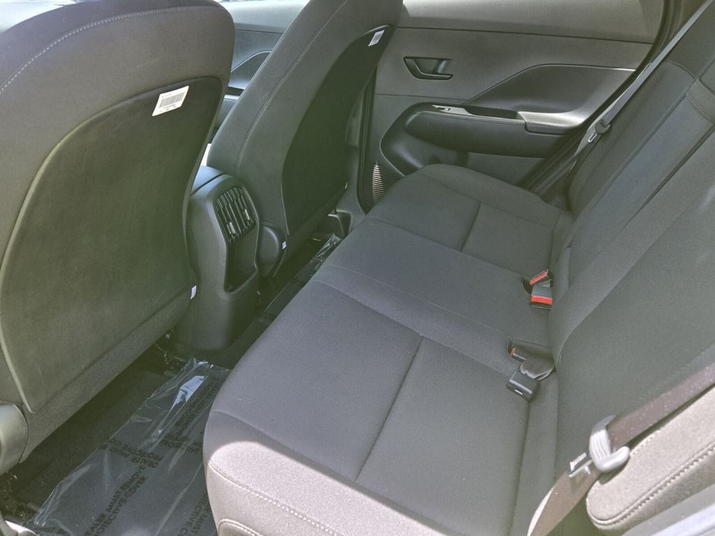 2024 Hyundai Kona EV SEL - Photo 11