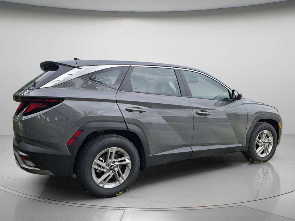 2026 Hyundai Tucson SE - Photo 5