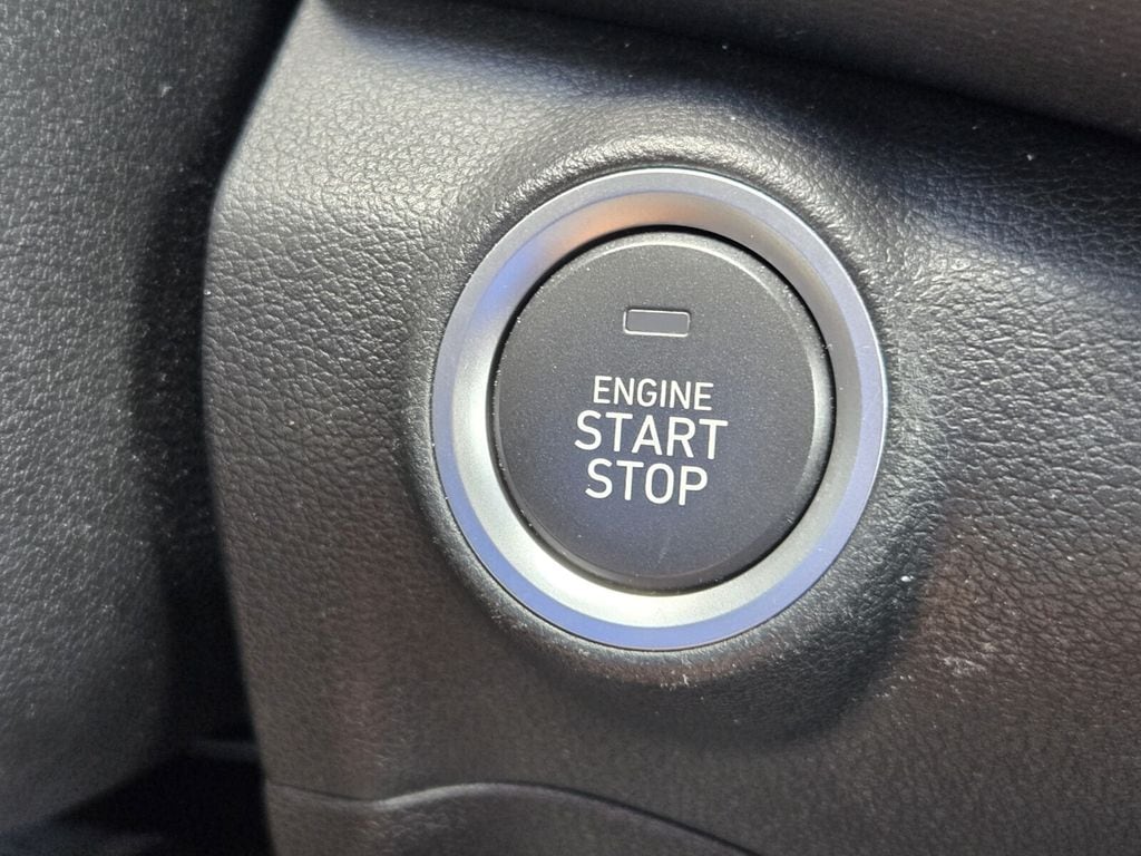 2023 Hyundai Kona SEL - Photo 20