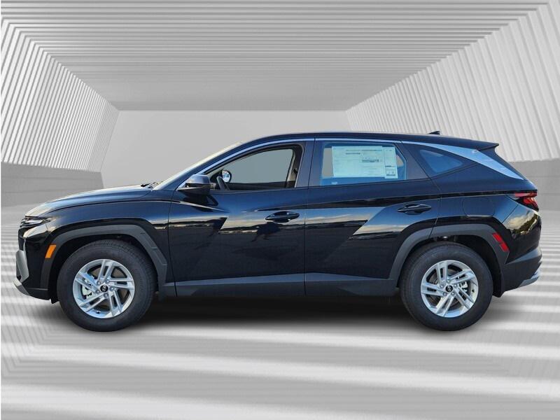 2026 Hyundai Tucson SE photo 2