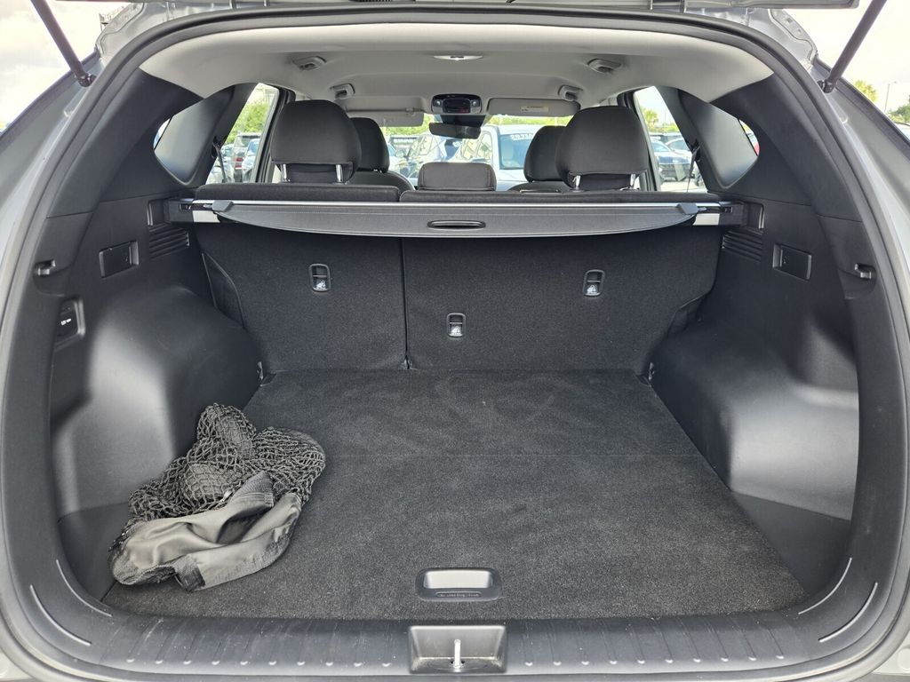 2026 Hyundai Tucson SE - Photo 14