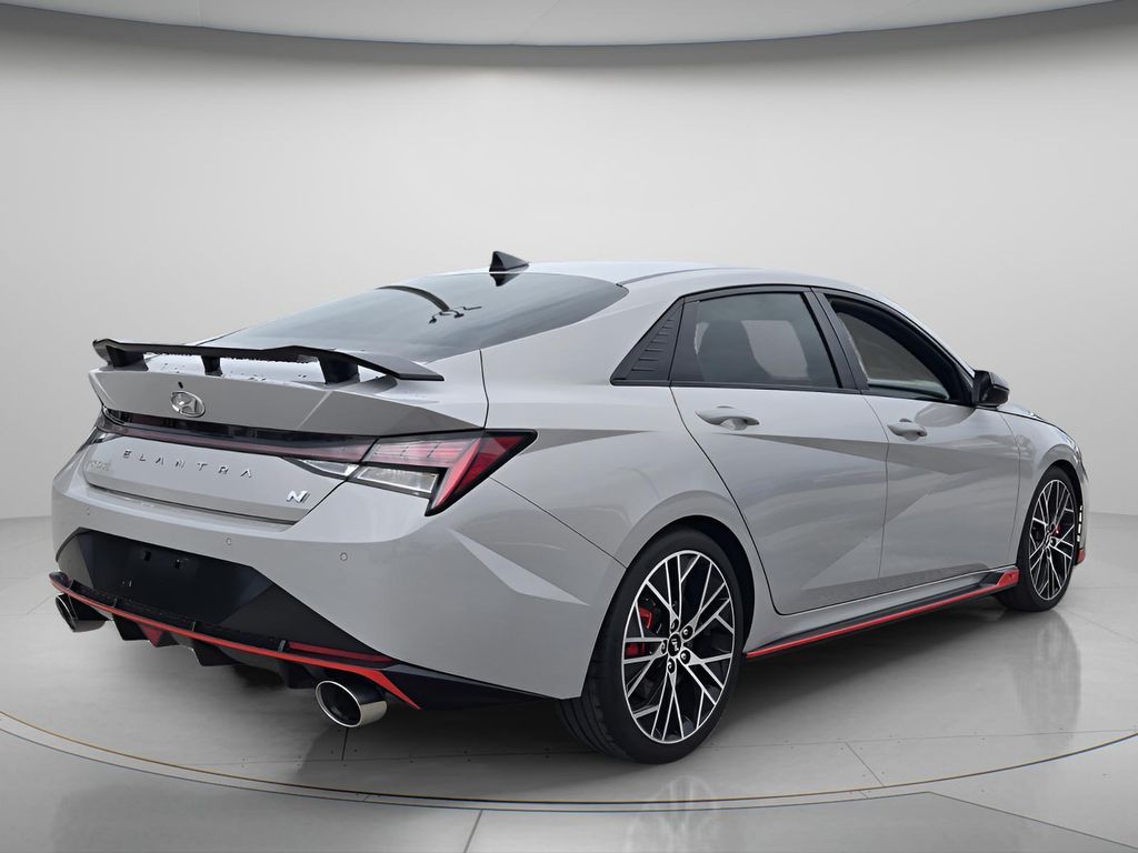 2023 Hyundai Elantra N - Photo 8