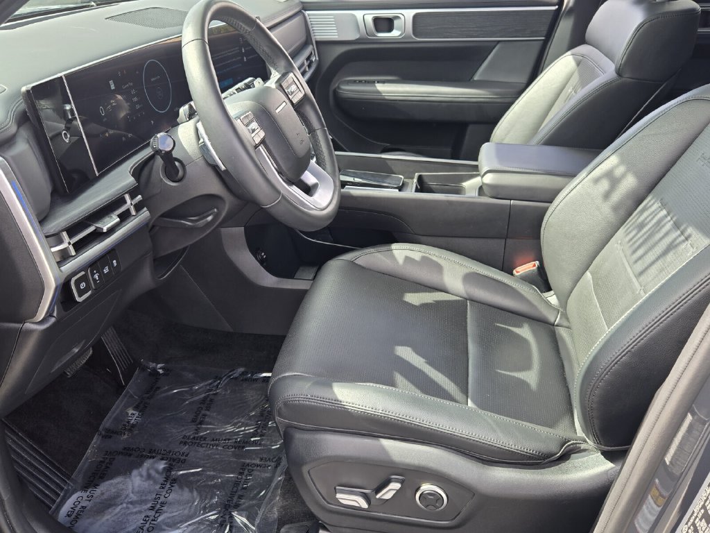 2026 Hyundai Santa Fe Limited - Photo 10
