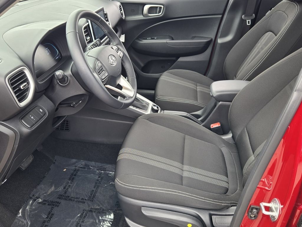 2023 Hyundai Venue SEL - Photo 10