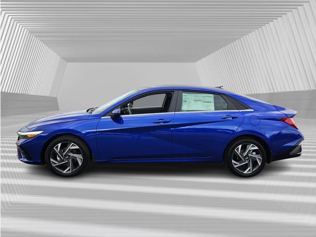 2025 Hyundai Elantra SEL Convenience photo 2