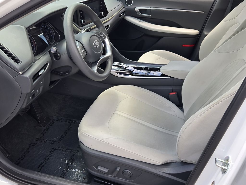 2022 Hyundai Sonata SEL - Photo 10