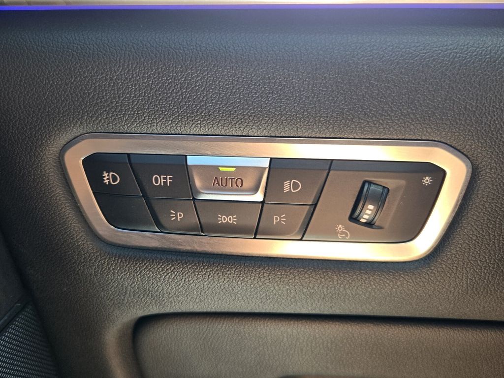 2022 BMW X7 40i - Photo 26