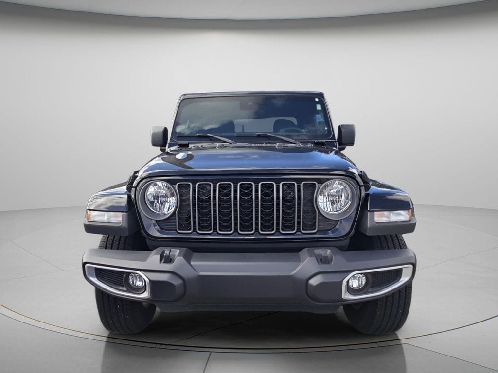 Used 2025 Jeep Gladiator Sport Truck Crew Cab