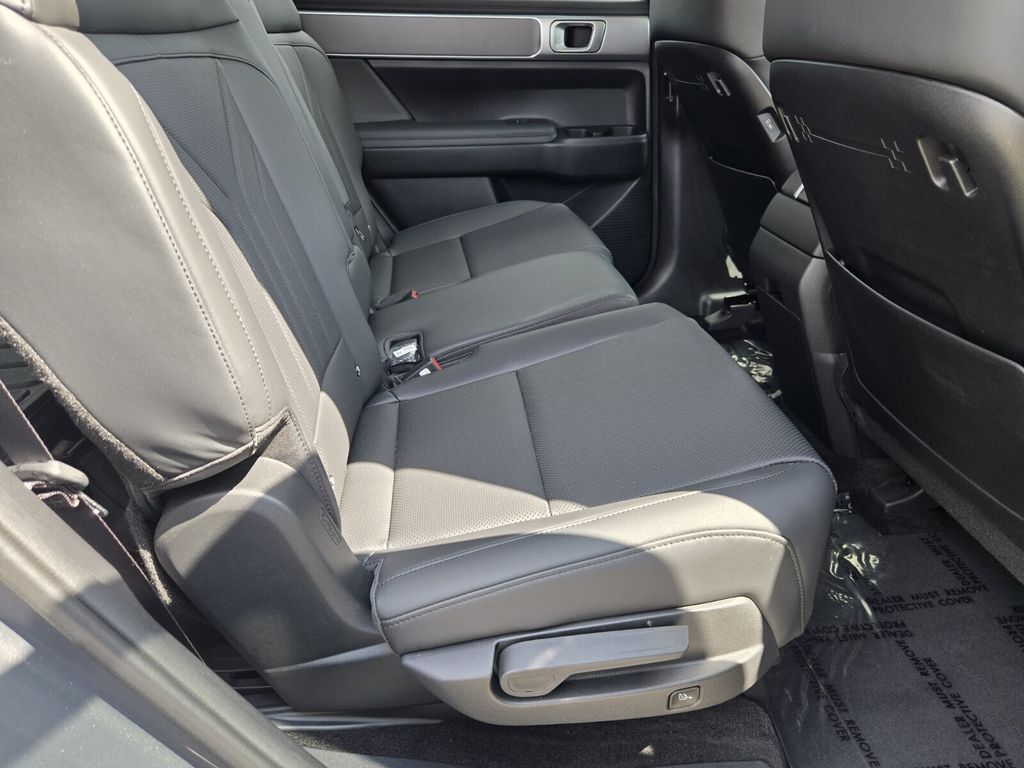 2026 Hyundai Santa Fe SEL - Photo 15