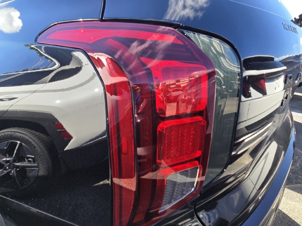 2025 Hyundai Palisade Calligraphy Night Edition - Photo 9