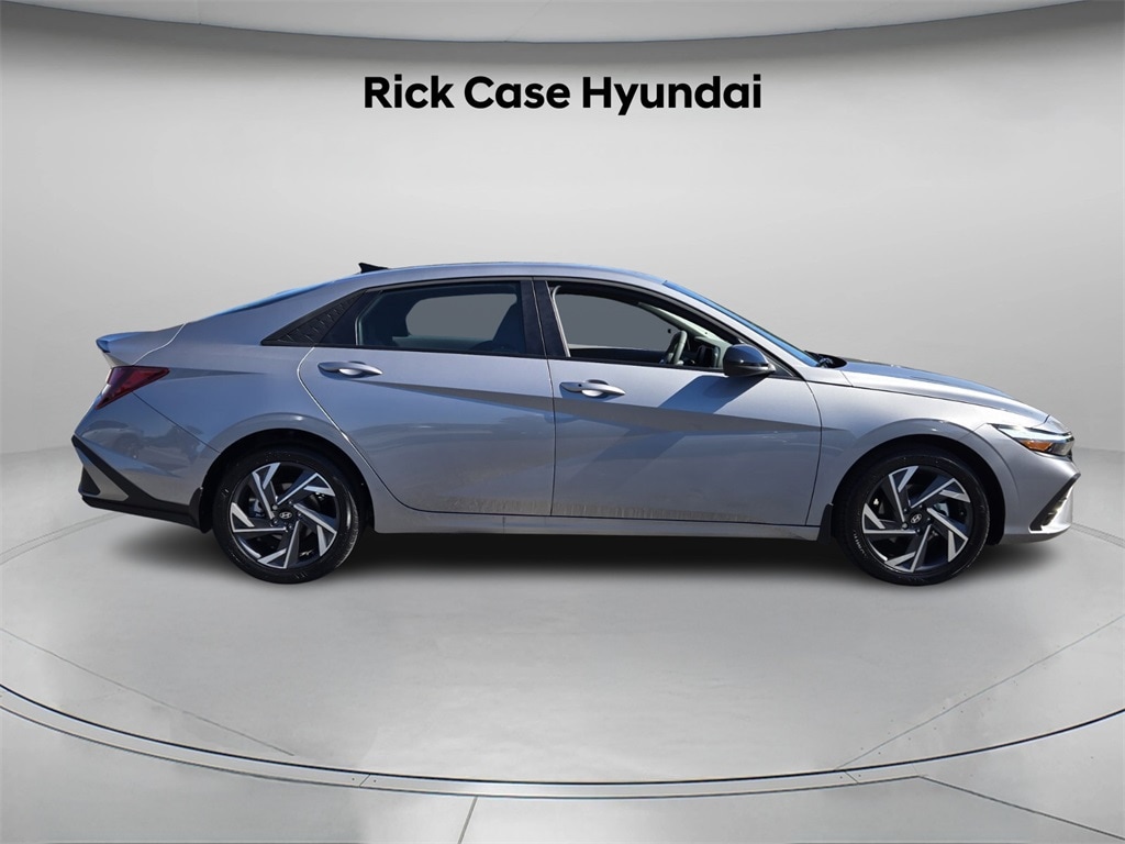 Certified 2025 Hyundai Elantra SEL Sport Sedan