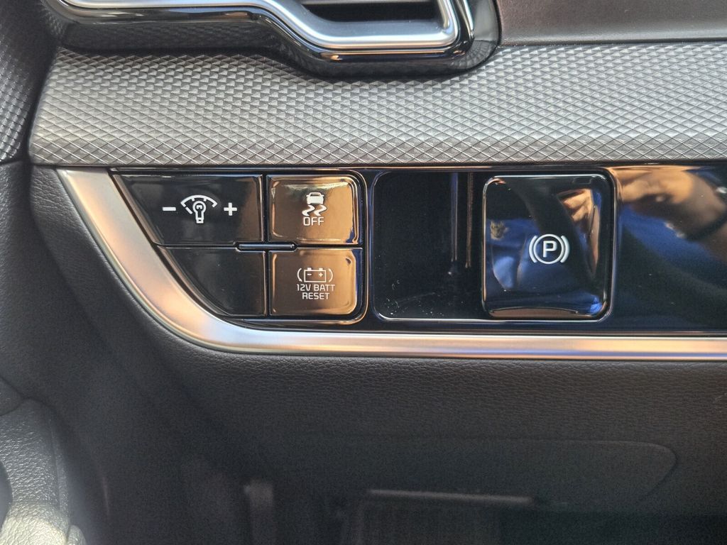 2025 Kia Sportage LX Hybrid - Photo 26