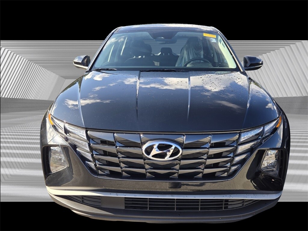 2023 Hyundai Tucson SE photo 2