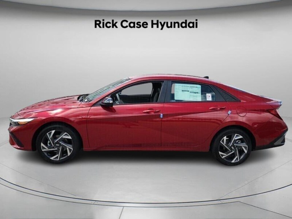 New 2025 Hyundai Elantra SEL Sport Sedan