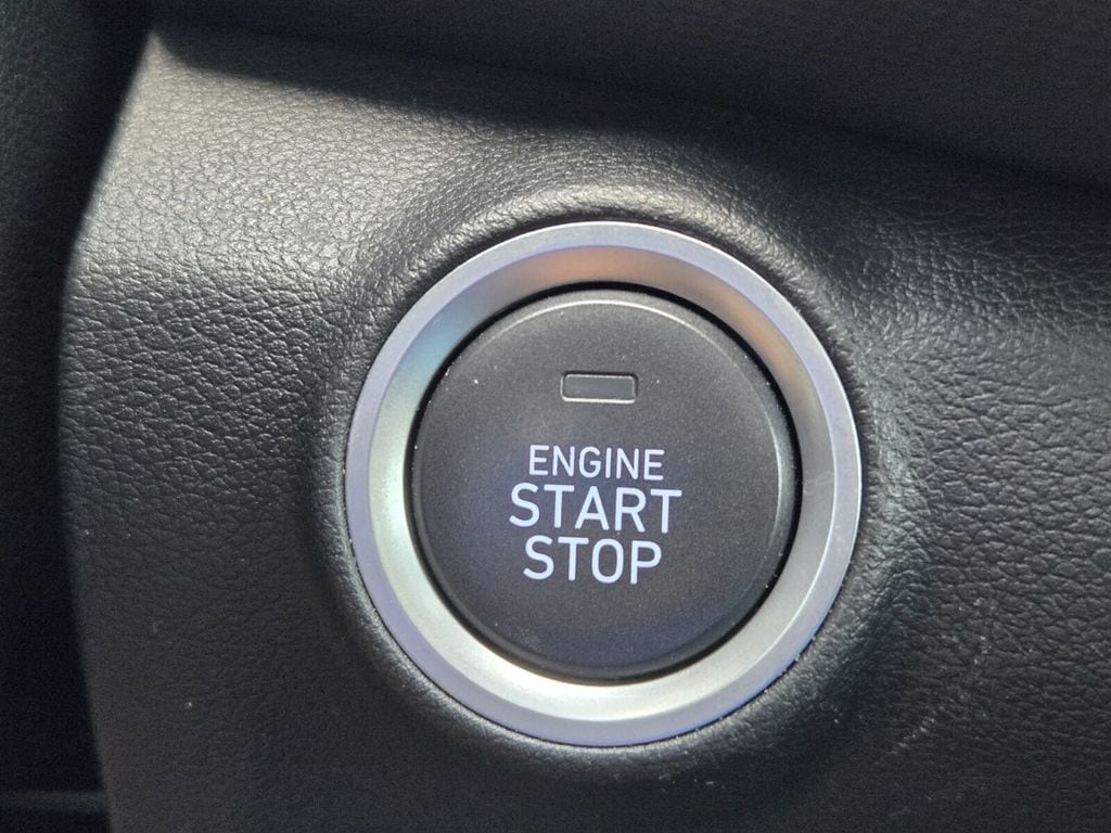 2023 Hyundai Kona SEL - Photo 21
