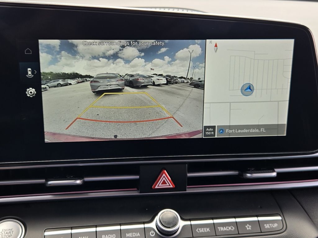 2024 Hyundai Elantra SEL - Photo 19