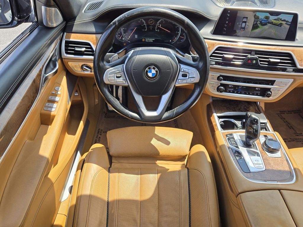 2018 BMW 7 Series 750i - Photo 13