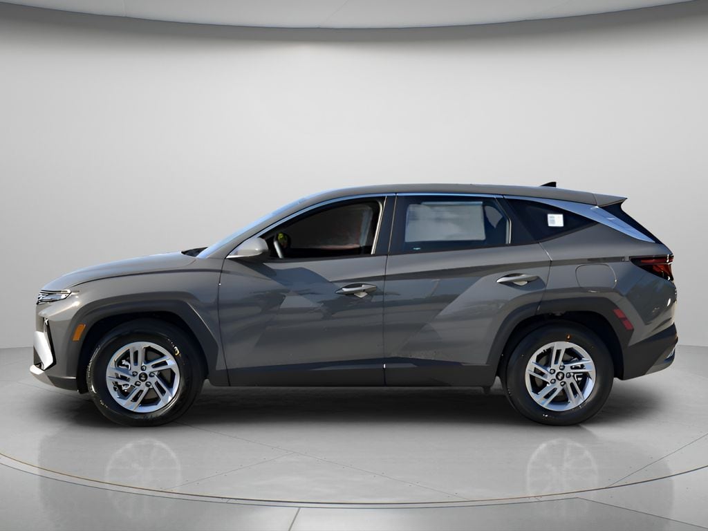 New 2026 Hyundai Tucson SE FWD SUV