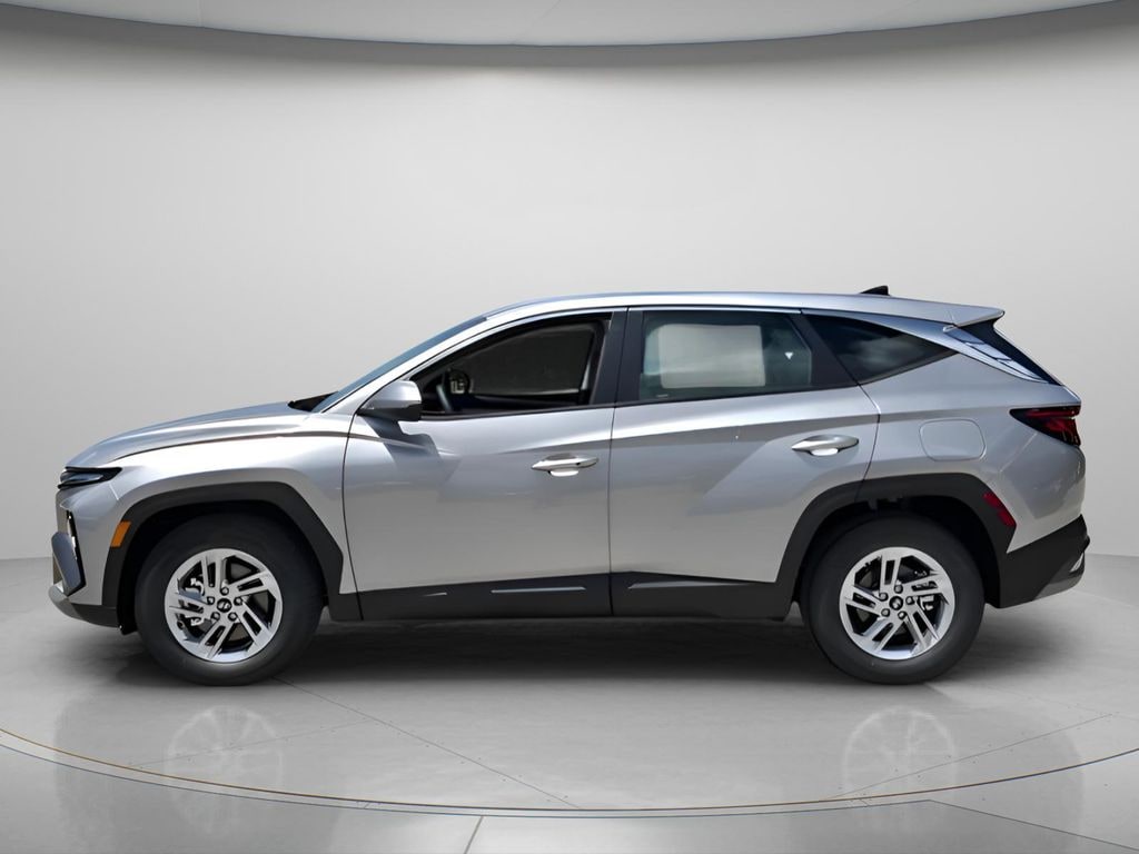 New 2026 Hyundai Tucson SE FWD SUV