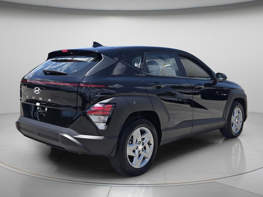2026 Hyundai Kona SE - Photo 8