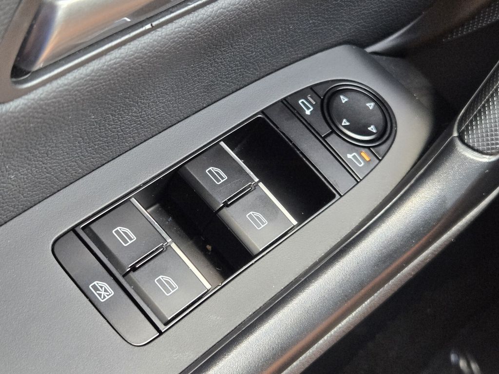 2024 Mazda CX-50 S PREMIUM - Photo 26