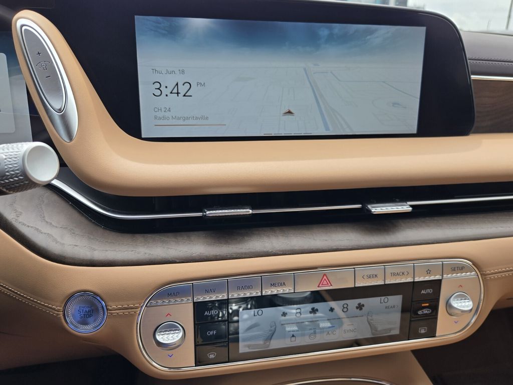 2025 GENESIS G90 Base - Photo 19
