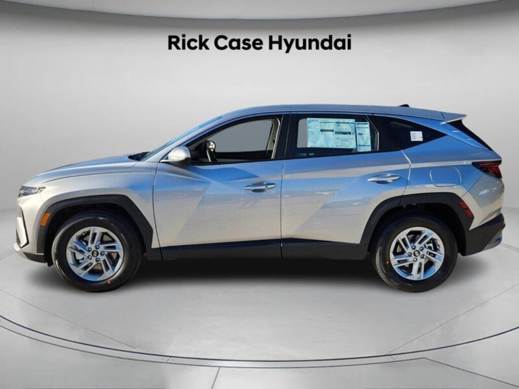 New 2026 Hyundai Tucson SE FWD SUV