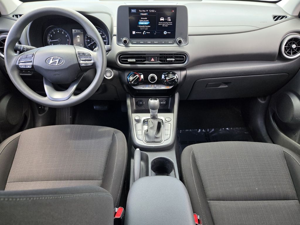 2023 Hyundai Kona SEL - Photo 12