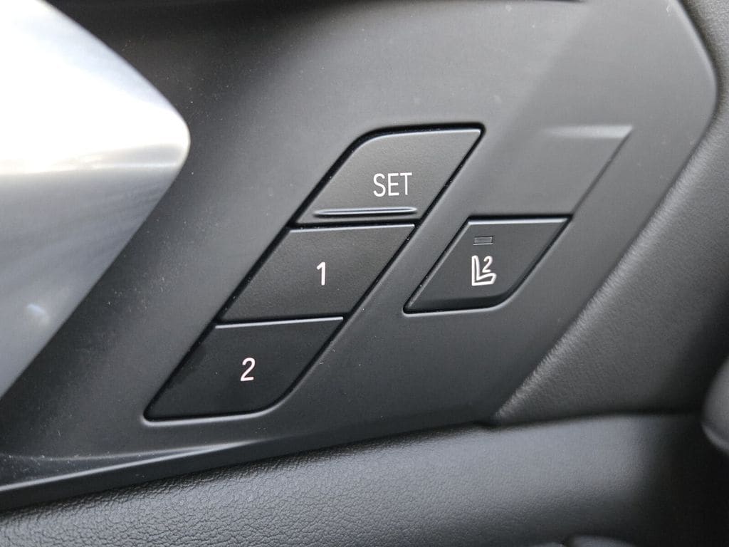 2024 BMW X5 M60i - Photo 26