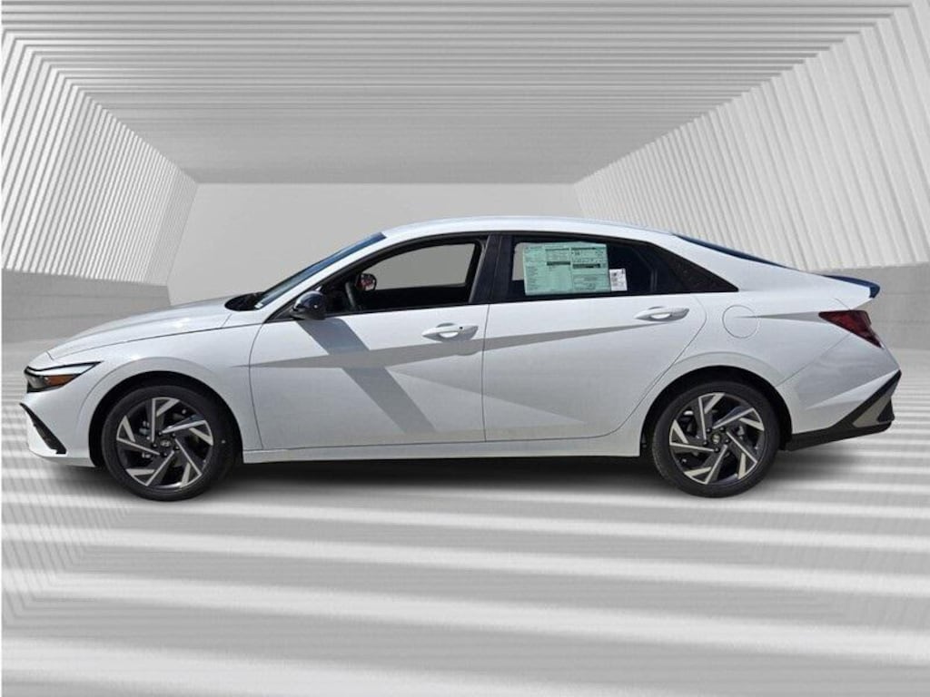 New 2025 Hyundai Elantra SEL Sport Sedan