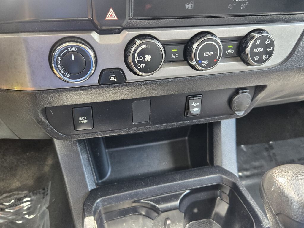 2019 Toyota Tacoma SR - Photo 20