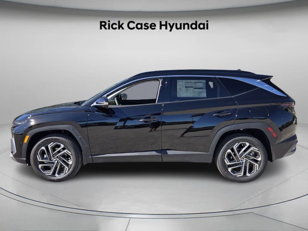 New 2026 Hyundai Tucson Limited AWD SUV