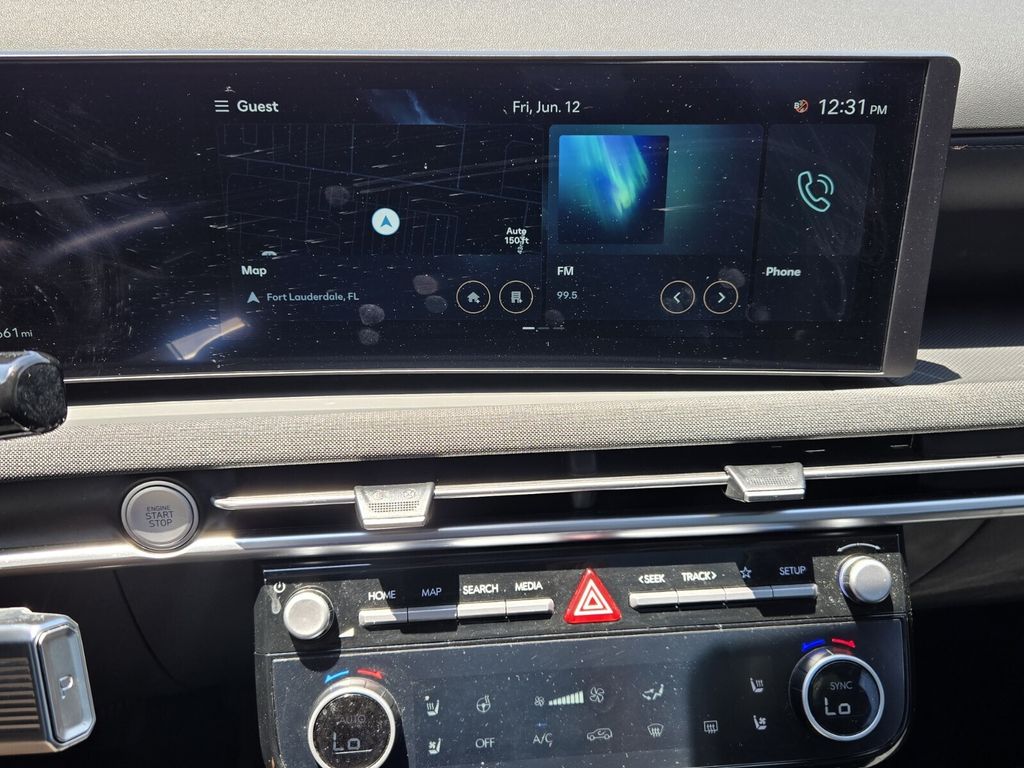 2025 Hyundai Tucson Limited - Photo 19