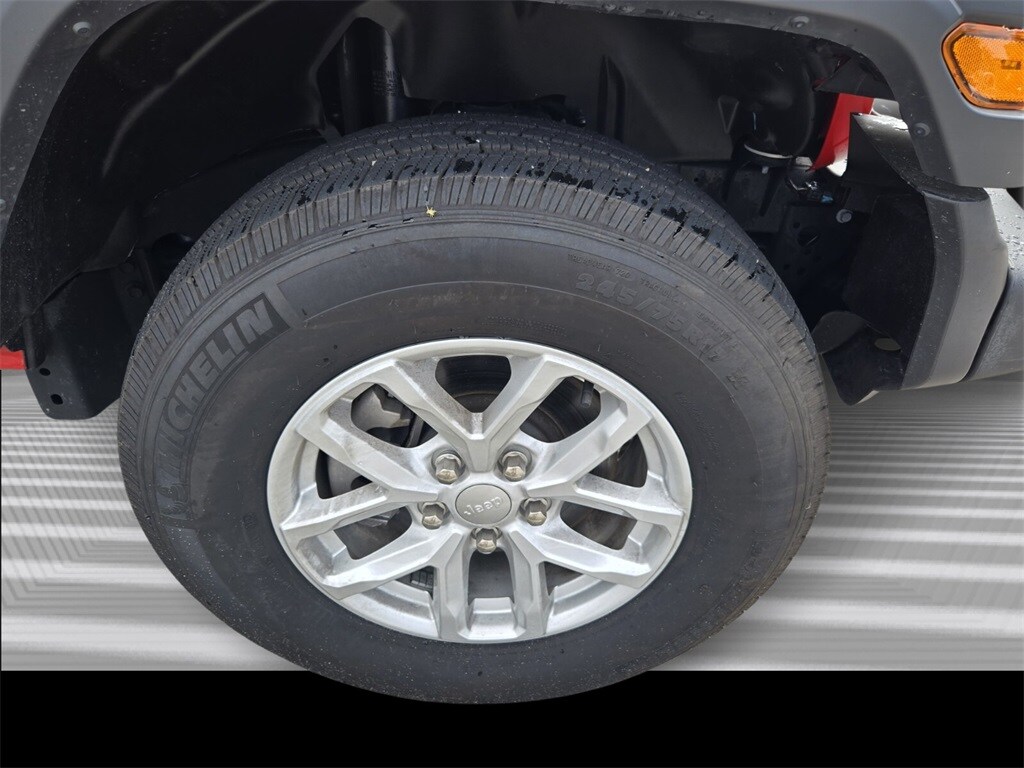 2023 Jeep Wrangler Sport S photo 2