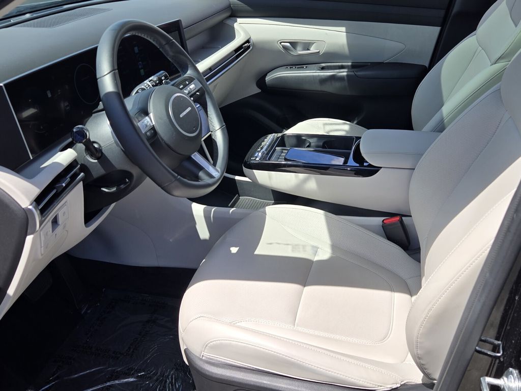 2025 Hyundai Tucson SEL Convenience - Photo 10