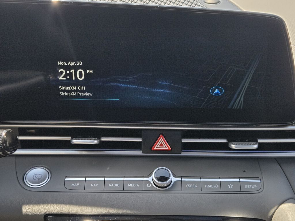 2025 Hyundai Elantra SEL - Photo 19