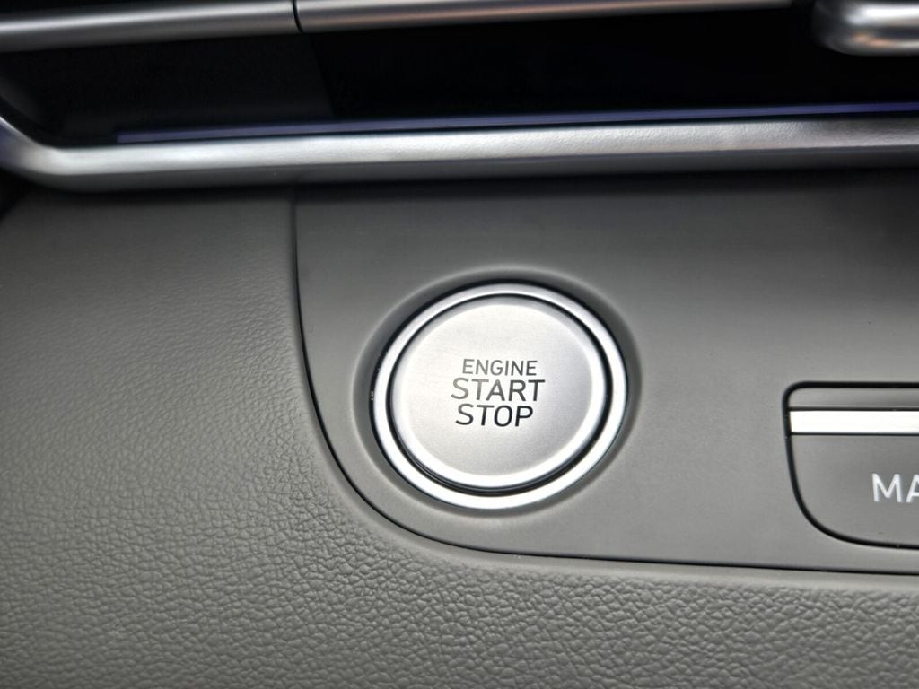 2025 Hyundai Elantra SEL - Photo 21