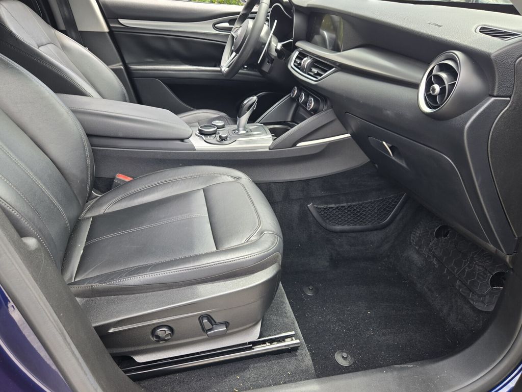2018 Alfa Romeo Stelvio Sport - Photo 16