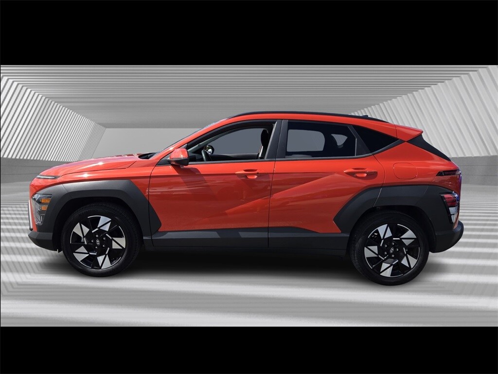 2024 Hyundai Kona SEL photo 2