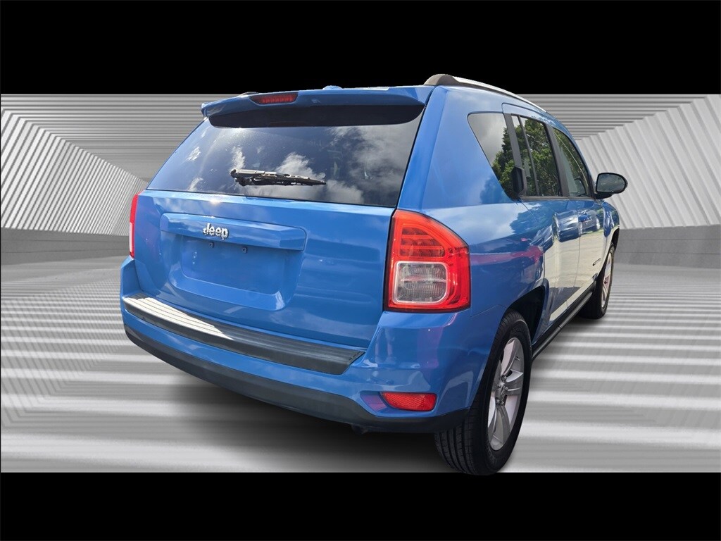2011 Jeep Compass Base photo 3