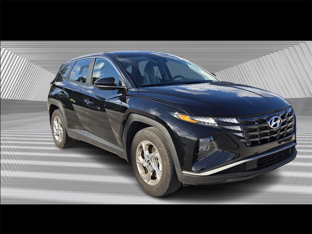 2023 Hyundai Tucson SE photo 3