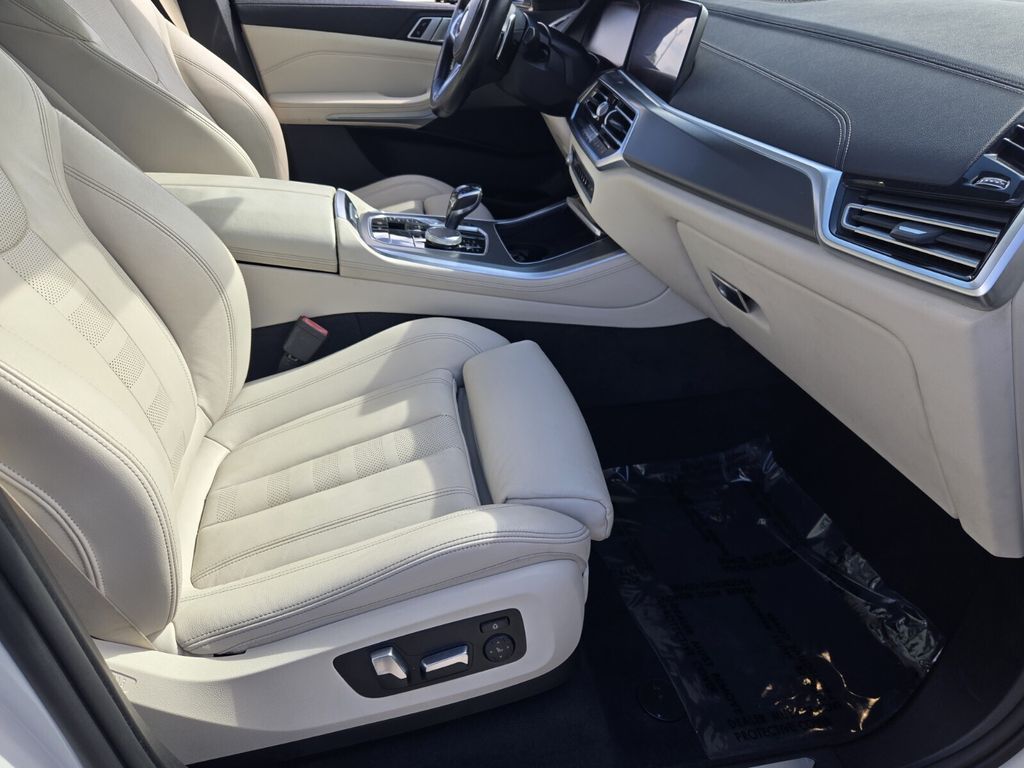 2019 BMW X5 40i - Photo 16